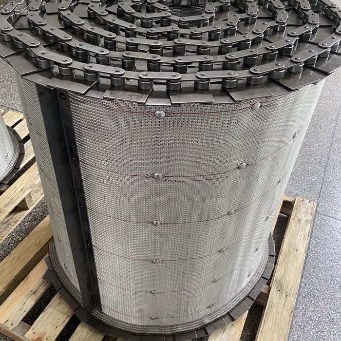 回火爐網(wǎng)帶選用哪種類型的呢?